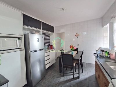 Casa, 5 quartos, 160 m² - Foto 3