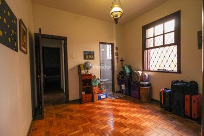 Casa, 4 quartos, 270 m² - Foto 2