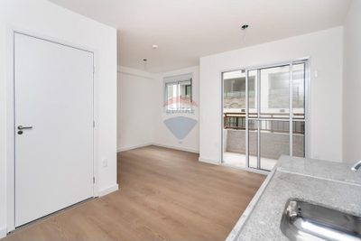 Apartamento, 1 quarto, 27 m² - Foto 2