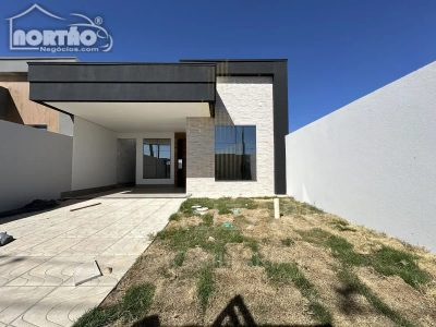 Casa, 3 quartos, 88 m² - Foto 1