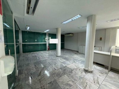 Prédio Inteiro, 1000 m² - Foto 1