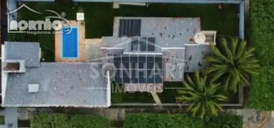 Casa, 3 quartos, 214 m² - Foto 1