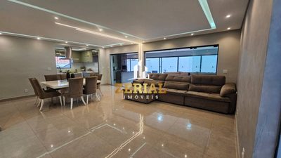 Sobrado, 3 quartos, 300 m² - Foto 1