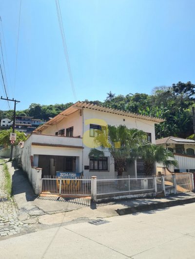 Casa, 6 quartos, 306 m² - Foto 1