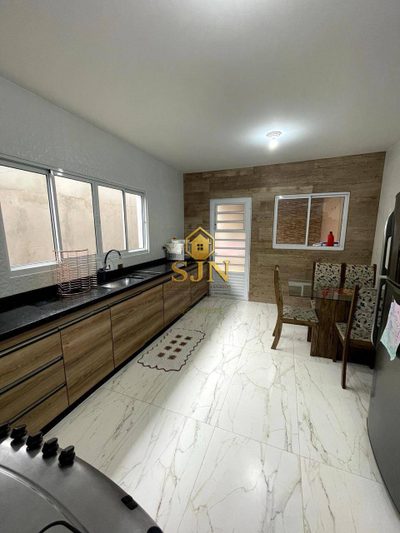 Casa, 3 quartos, 135 m² - Foto 2