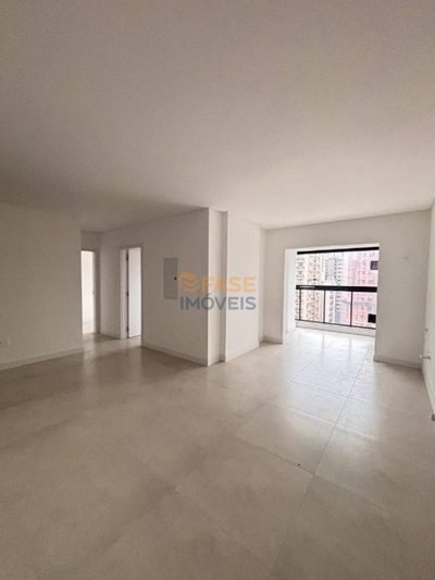 Apartamento, 2 quartos, 69 m² - Foto 3