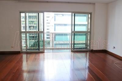Apartamento, 3 quartos, 204 m² - Foto 3