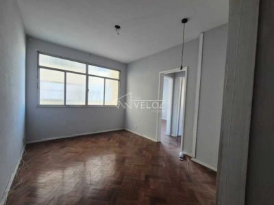 Apartamento, 2 quartos, 71 m² - Foto 2
