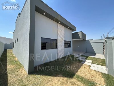 Casa, 3 quartos, 87 m² - Foto 2