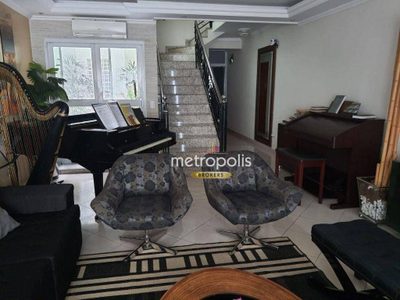 Sobrado, 3 quartos, 360 m² - Foto 1