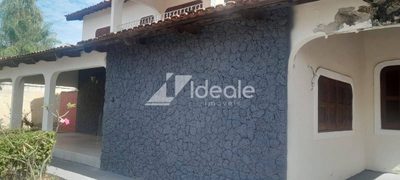 Casa, 6 quartos, 305 m² - Foto 1
