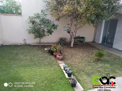 Casa, 3 quartos, 218 m² - Foto 2