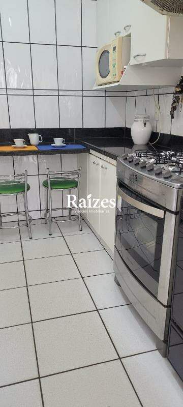 Casa, 3 quartos, 190 m² - Foto 2