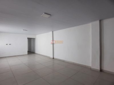 Casa, 3 quartos, 130 m² - Foto 2