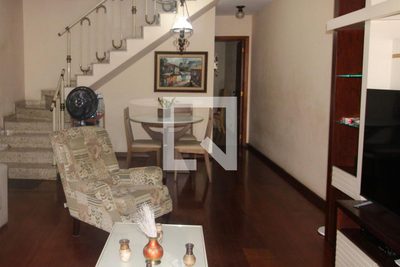 Casa, 3 quartos, 198 m² - Foto 4
