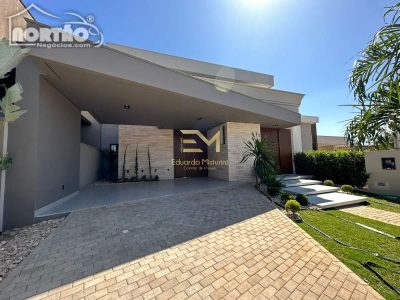 Casa, 1 quarto, 226 m² - Foto 2