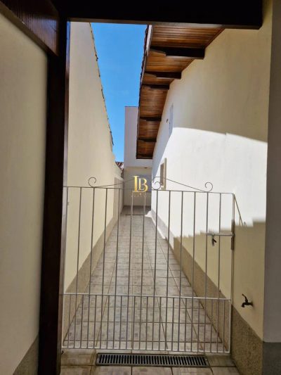 Casa, 3 quartos, 154 m² - Foto 1