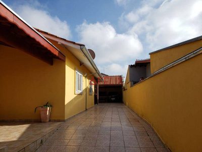 Casa, 2 quartos, 180 m² - Foto 2