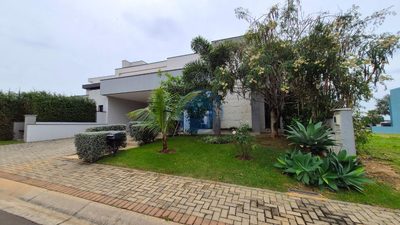 Casa, 3 quartos, 218 m² - Foto 3