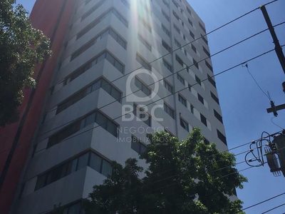 Apartamento, 3 quartos, 140 m² - Foto 1
