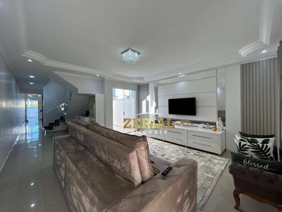 Sobrado, 3 quartos, 358 m² - Foto 2