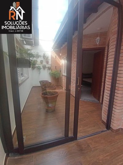 Casa, 3 quartos, 300 m² - Foto 2