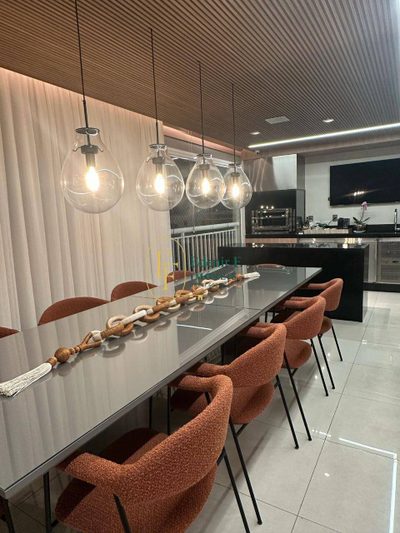 Apartamento, 3 quartos, 202 m² - Foto 1