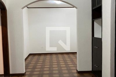 Casa, 4 quartos, 180 m² - Foto 3
