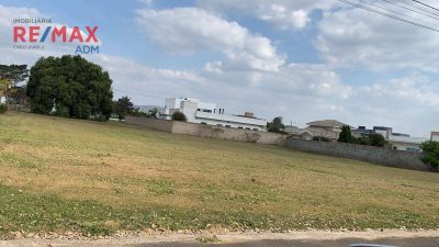 Loteamento e Condomínio, 2000 m² - Foto 4