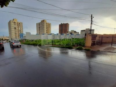 Loteamento e Condomínio, 210 m² - Foto 1
