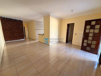 Casa, 3 quartos, 198 m² - Foto 2