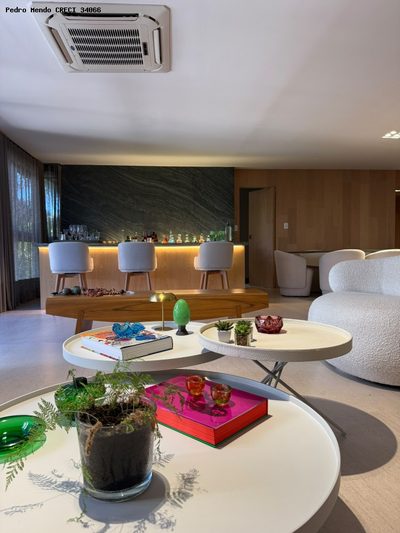 Apartamento, 3 quartos, 241 m² - Foto 1