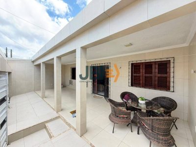 Casa, 4 quartos, 200 m² - Foto 1