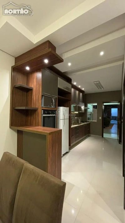 Casa, 3 quartos, 154 m² - Foto 4
