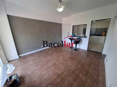Apartamento, 1 quarto, 51 m² - Foto 2
