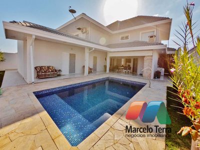 Casa, 4 quartos, 303 m² - Foto 1