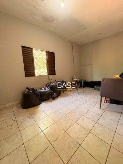 Chácara, 3 quartos, 1380 m² - Foto 4