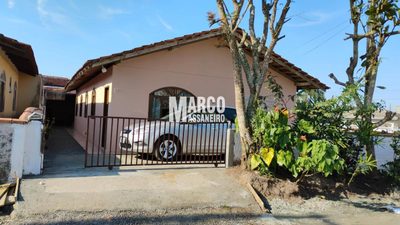 Casa, 5 quartos, 140 m² - Foto 1