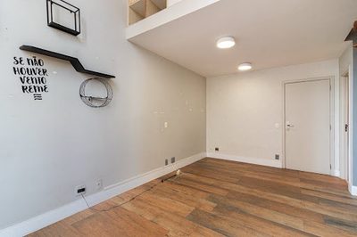 Apartamento, 1 quarto, 75 m² - Foto 4