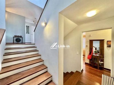 Casa, 4 quartos, 228 m² - Foto 1