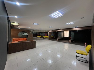 Sala-Conjunto, 1200 m² - Foto 4
