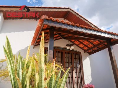 Casa, 4 quartos, 400 m² - Foto 1