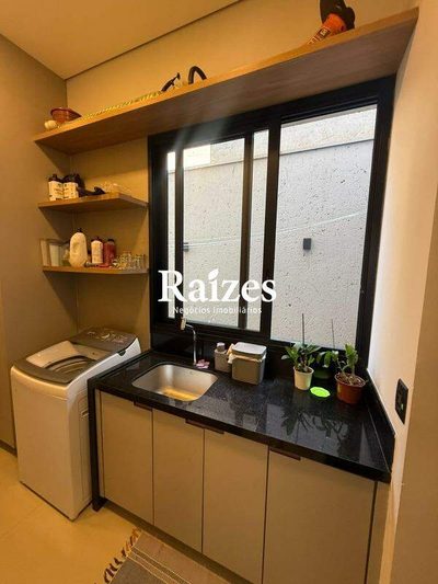 Casa, 3 quartos, 230 m² - Foto 3