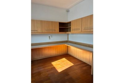 Casa, 4 quartos, 250 m² - Foto 3