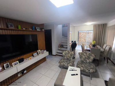 Casa, 4 quartos, 160 m² - Foto 2