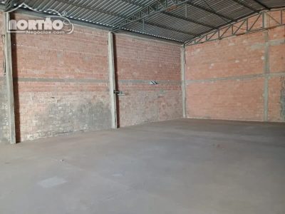 Casa, 242 m² - Foto 2