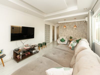 Casa, 4 quartos, 250 m² - Foto 4