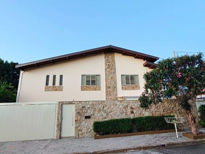 Casa, 4 quartos, 355 m² - Foto 1