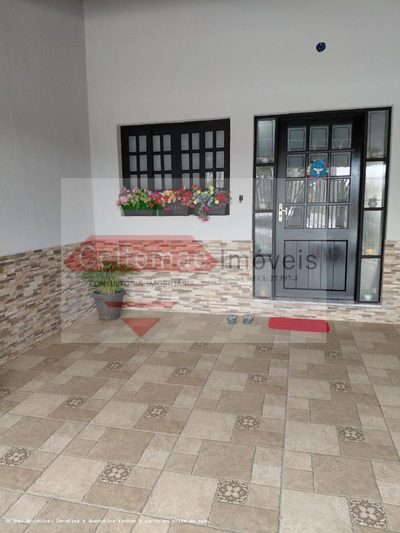 Casa, 3 quartos, 233 m² - Foto 1