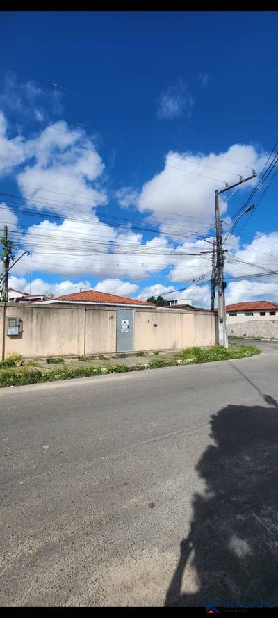 Casa, 3 quartos, 238 m² - Foto 1